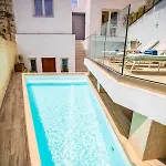 Pjazza Boutique By Cx Collection 4*