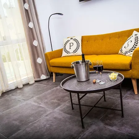 Pjazza Boutique By Cx Collection