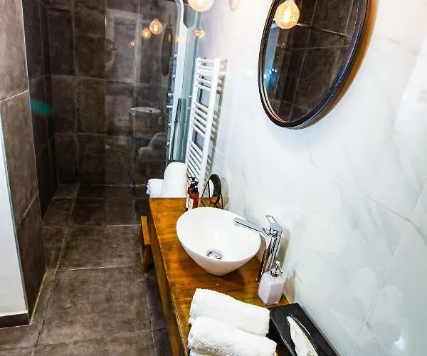 Konukevi Pjazza Boutique By Cx Collection 4*